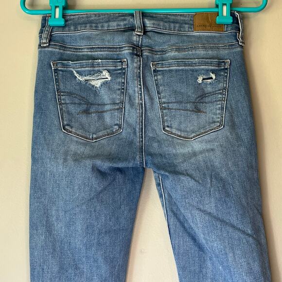 American Eagle Distressed Light Wash Jean Jegging Size 0 Regular - Picture 7 of 12